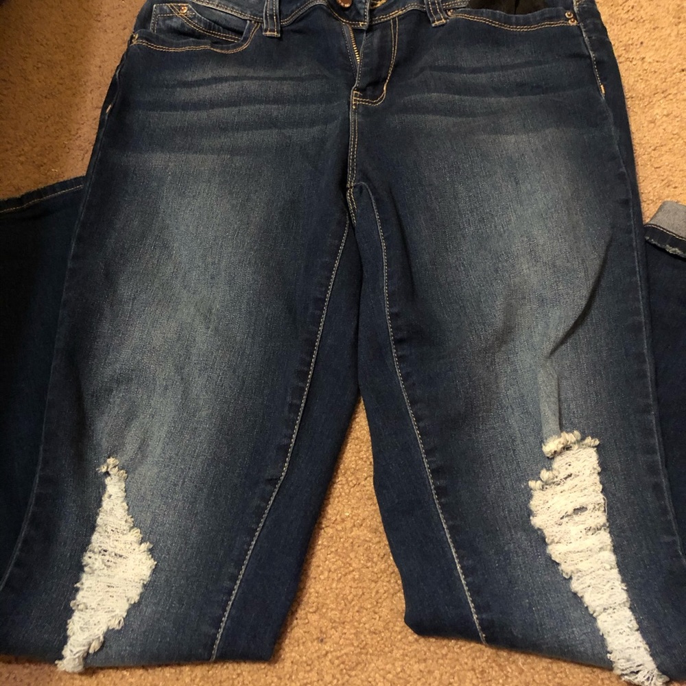 Blue skinny jeans